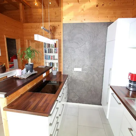 In Treffen Nahe Gerlitzen Skipisten Stockelweingarten