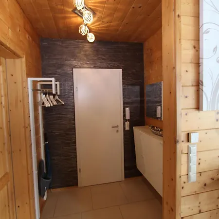 In Treffen Nahe Gerlitzen Skipisten